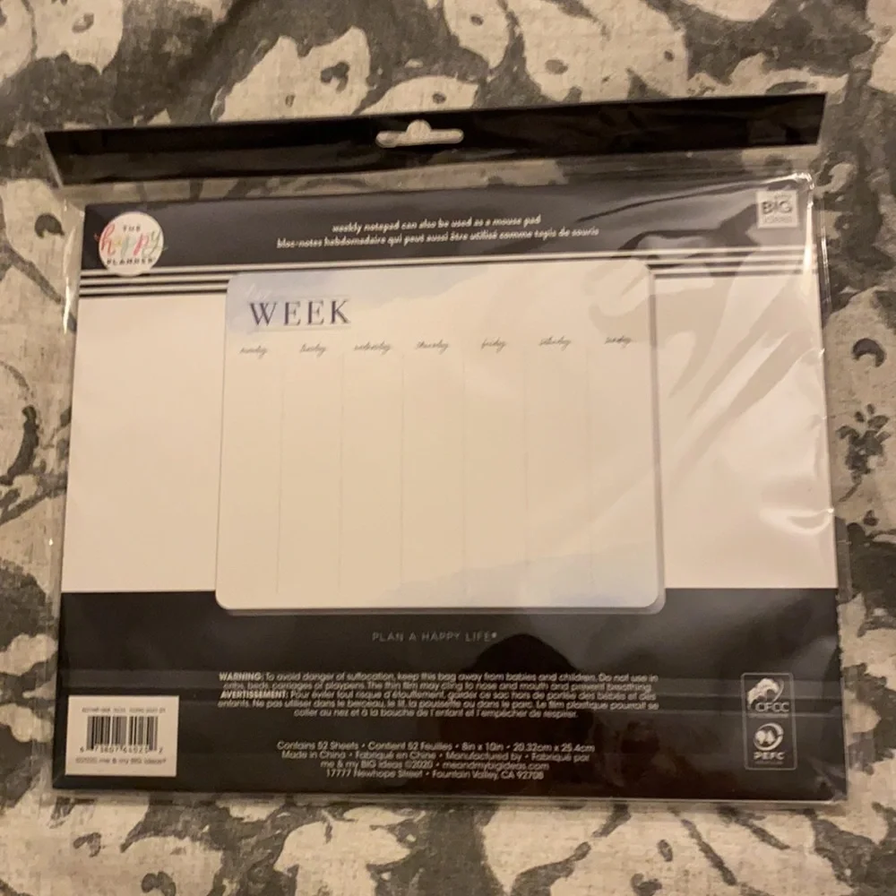 Office Organizing in style! Happy Planner 52 week notepad and Securit chalkboard